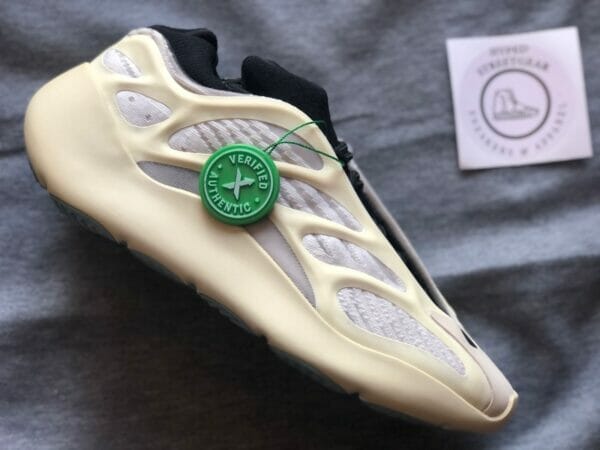 Yeezy V3 700 ‘Azeal’