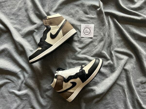 Air Jordan 1 Mocha