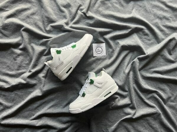 Air Jordan 4 Retro ‘Green Metallic’