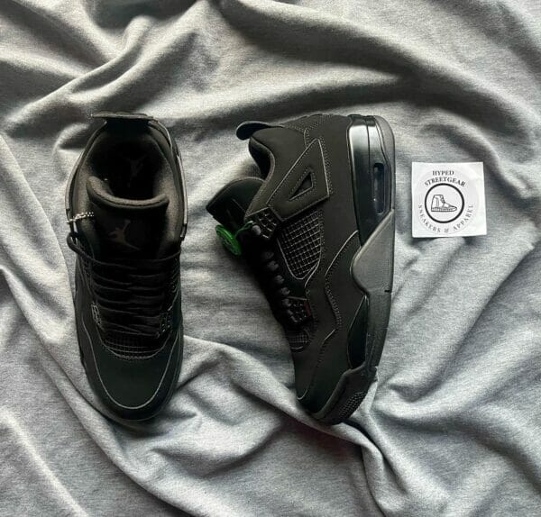 Air Jordan 4 Retro ‘Black Cat’