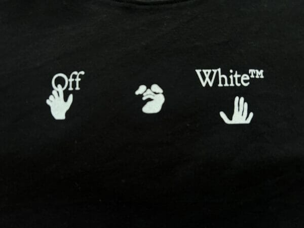 Off-White Marker Vertebrae Arrow Print