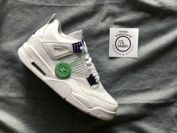 Jordan 4