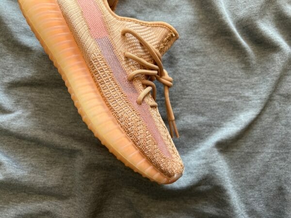 Yeezy Boost 350 V2 ‘Clay’