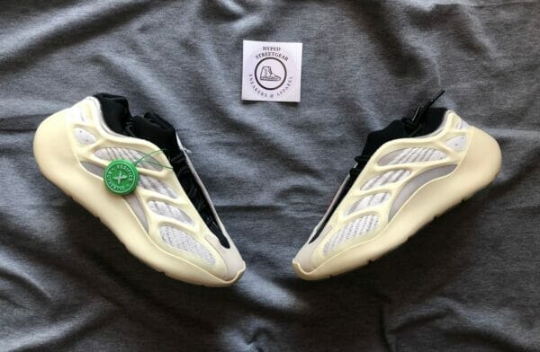 Yeezy V3 700 ‘Azeal’