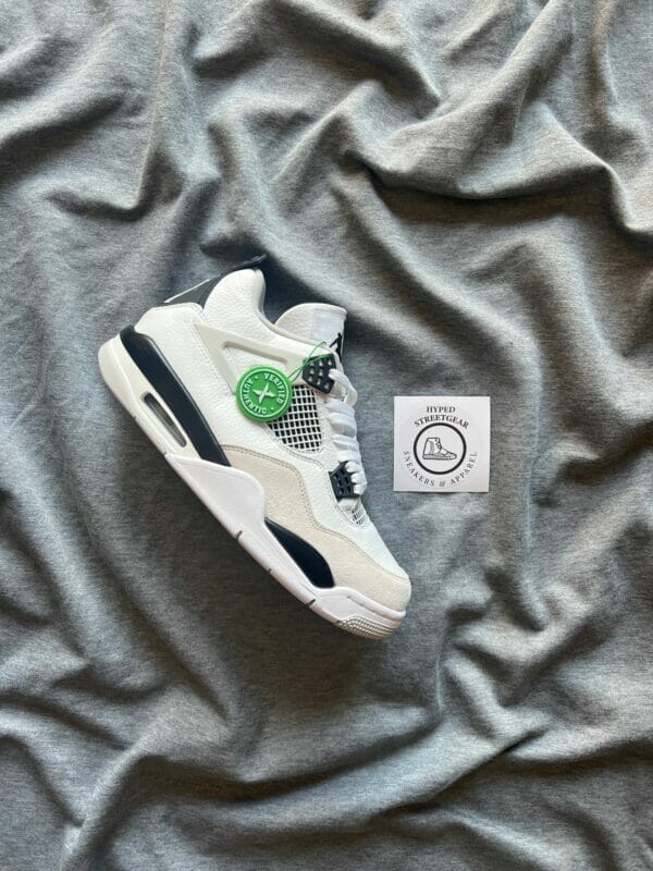 Jordan 4
