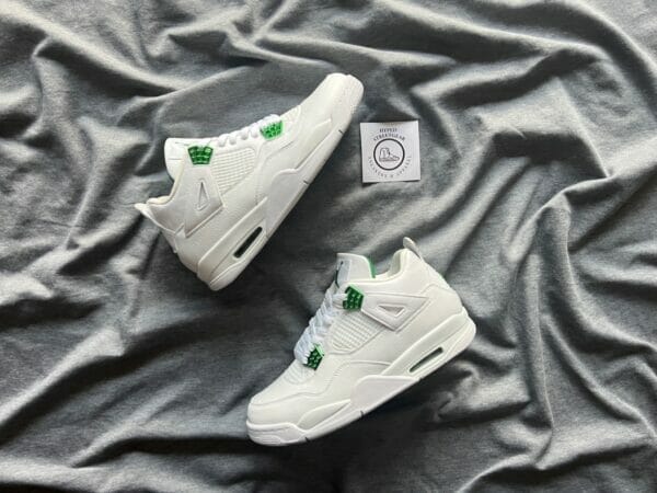 Air Jordan 4 Retro ‘Green Metallic’