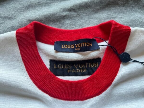 Signature LV knit T-Shirt (On Hand)