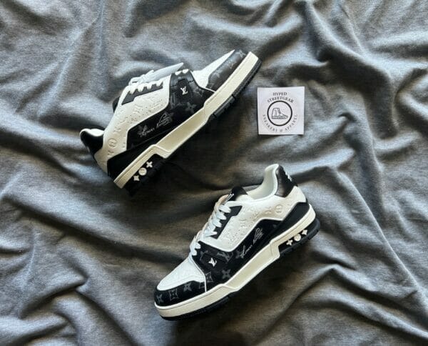 Louis Vuitton Black/White Trainers
