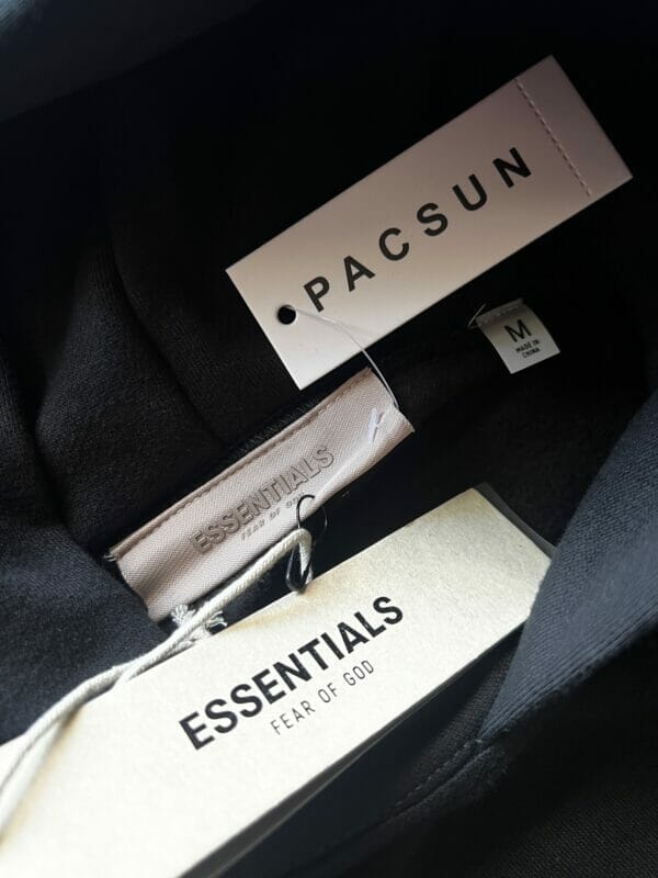 Fear of God Essentials Black / Stretch Limo Hoodie (On hand)