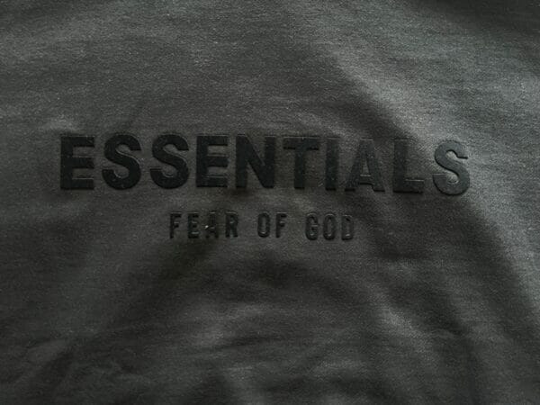 Fear of God Essentials Black / Stretch Limo Hoodie (On hand)