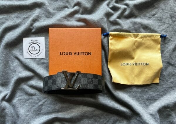 Louis Vuitton Reversible Belt