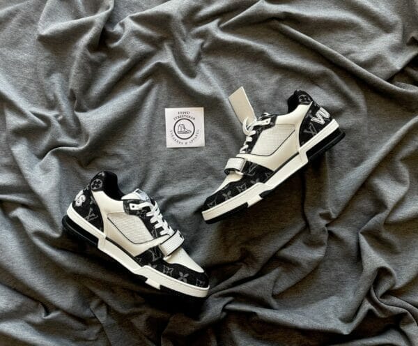 Louis Vuitton Black/White Trainers