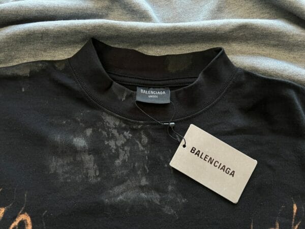 Balenciaga  Logo-print Long Sleeve T-shirt