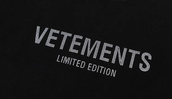 Vetements Logo-print T-shirt