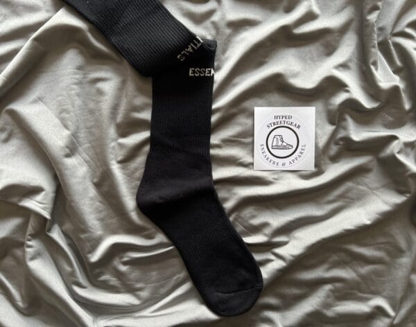 Essentials logo print socks (OH)
