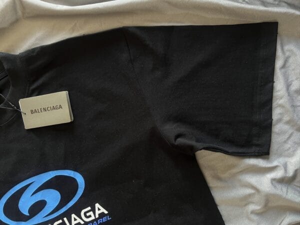 Balenciaga Cracked Logo-print T-shirt (OH)