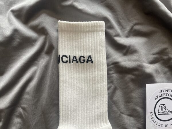 Balenciaga logo knit socks (OH)