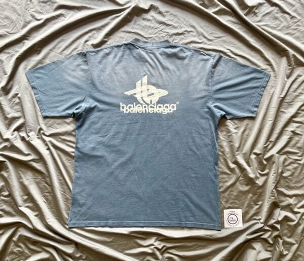 Balenciaga  T-Shirt