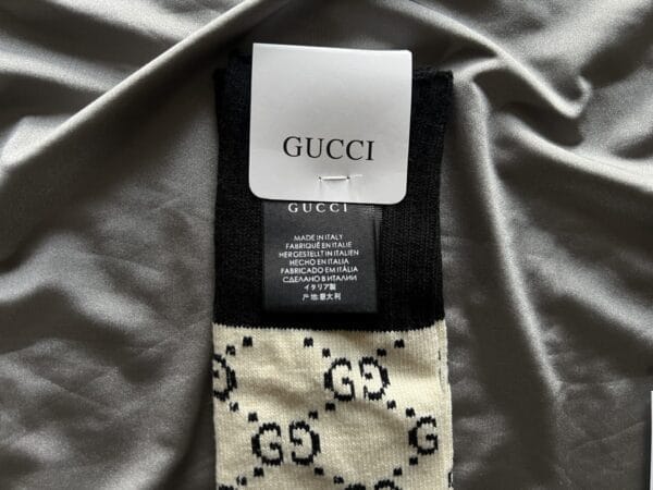 Gucci Logo-print knit socks (OH)