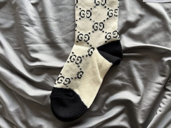 Gucci Logo-print knit socks (OH)