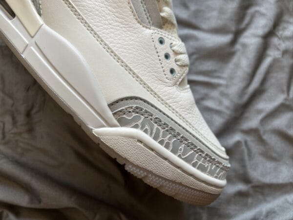 Jordan 3 Retro Craft “Ivory”